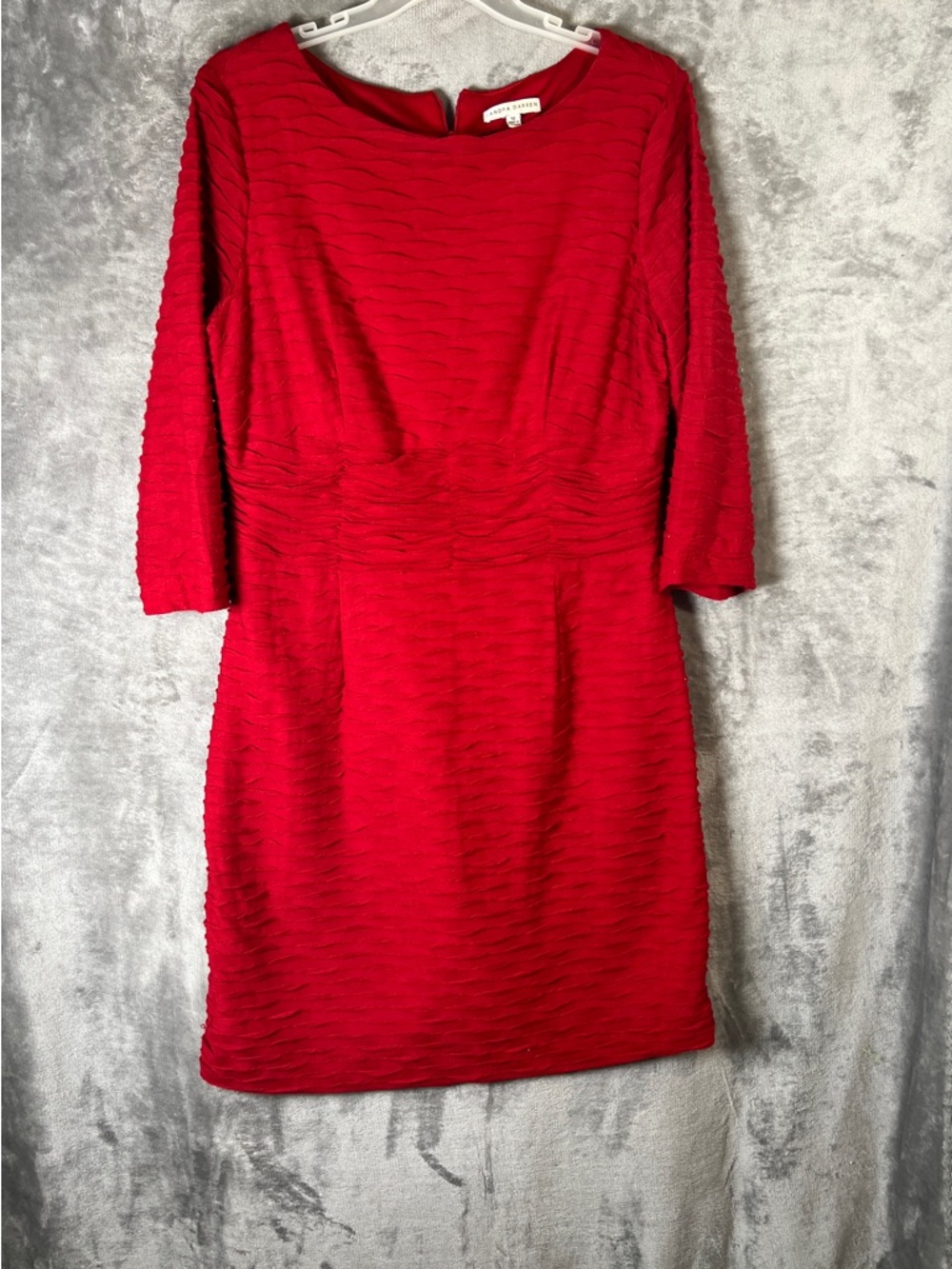 Sandra Darren Red Textured Long-Sleeve Sheath Dress